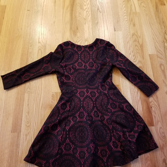 Black and Red dress - Picture 1 of 2